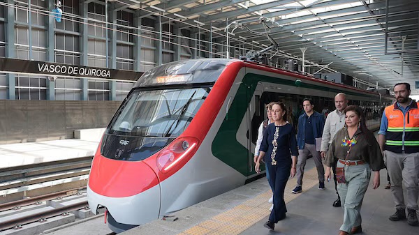 Tras un ‘Ligero retraso’ de 11 años: #Sheinbaum anuncia fecha de operación completa del Tren #México – #Toluca